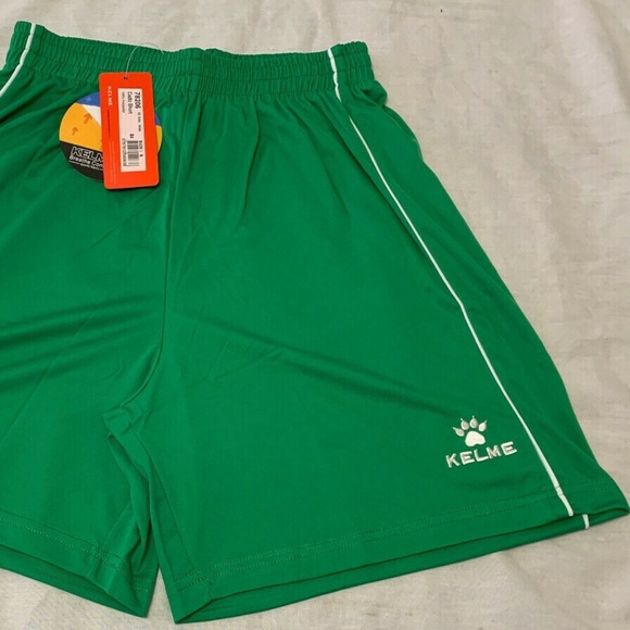 💐💐💐 NWT KELME MENS SOCCER ATHLETIC SHORTS SIZE S.  💐💐💐 - Picture 3 of 8